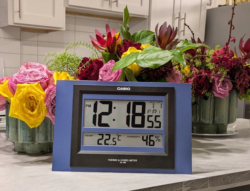 Casio Digital Wall Clock Hygrometer Thermometer Temp Humidity Calendar ID-16S-2